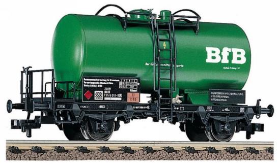Tank car 'BfB' (Bundesmonopolverwaltung f?r Branntwein) with brake platform<br /><a href='images/pictures/Fleischmann/5419.jpg' target='_blank'>Full size image</a>